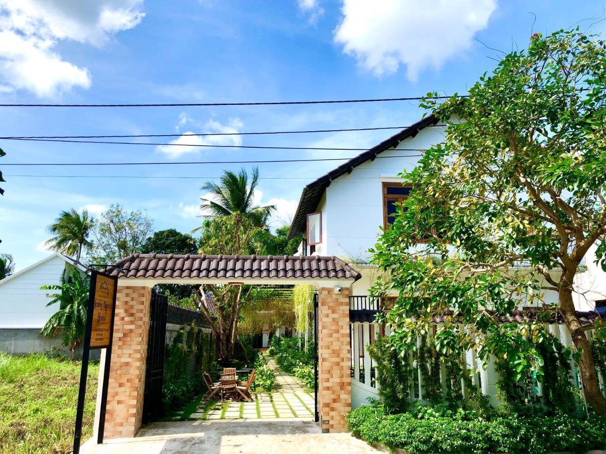 Hoang Ngoc'S House Hotel ตวีฮหว่า ภายนอก รูปภาพ