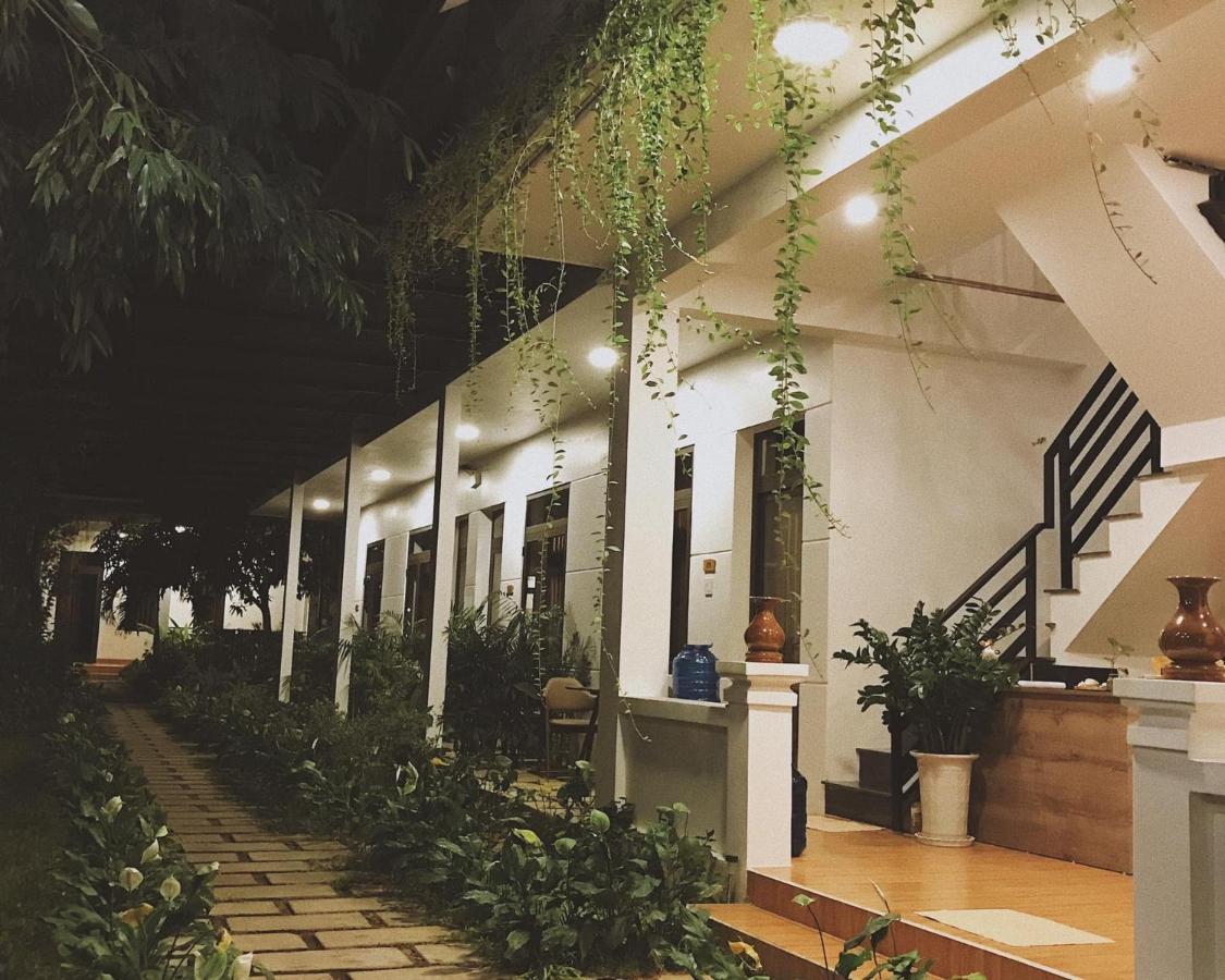 Hoang Ngoc'S House Hotel ตวีฮหว่า ภายนอก รูปภาพ